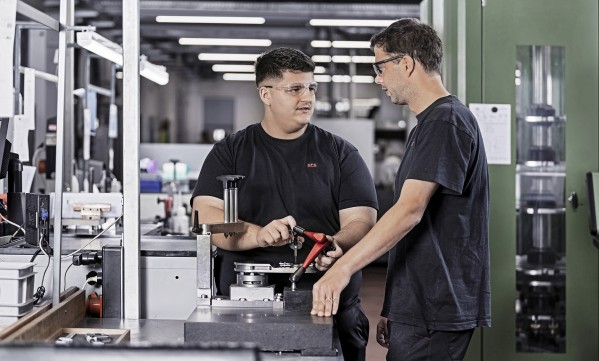 Produktionsmechaniker_0040_1920px